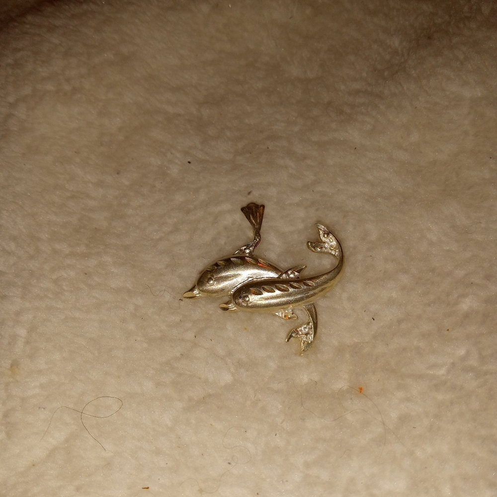 Sterling silver dolphin pendant